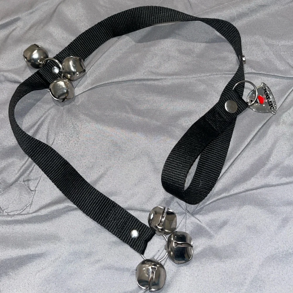 Dog Doorbell Potty Training Strap with Silver Bells